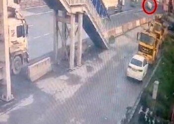 Kocaeli’de sürücü kararsızlığı kaza getirdi