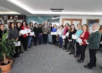 Narlıdere’de kadınlar, kihep ile haklarını öğreniyor