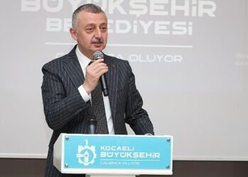 Başkan Büyükakın, Gebze’de servisçilerle buluştu