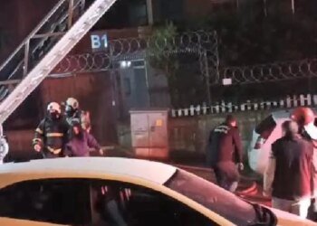İzmit’te 5 Katlı Binada Yangın: 1’i Bebek, 9 Kişi Dumandan Etkilendi