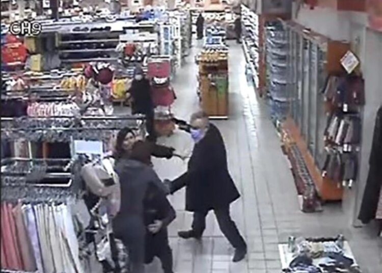 Kocaeli’de Süpermarkette Silahlı Saldırı: Bir Kişi Öldü