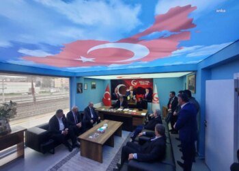 Milli Yol Partisi Genel Başkanı Remzi Çayır, Kocaeli İl Başkanlığı’nı ziyaret etti