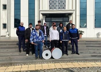 11 Ayın Sultan-ı Ramazan-ı Şerif öncesinde Kartepe’de görev yapacak olan davulcular eğitimlerini tamamladı