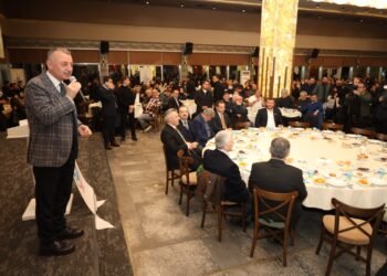 Baskan Buyukakin Agri ve Trabzon il derneklerinin iftar programina katildi 2