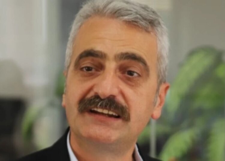 Atasoy Bilgin kimdir? CHP Kocaeli Belediye Başkan Adayı Atasoy Bilgin kaç yaşında, nereli?