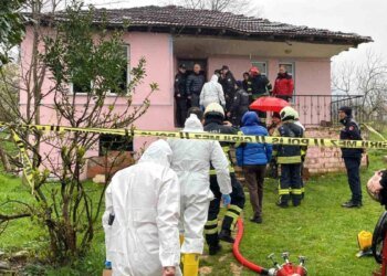 Kartepe’de çıkan yangında mahsur kalan yaşlı kadın hayatını kaybetti
