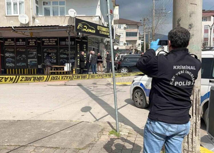 Kocaeli’de Oto Galerisine Silahlı Saldırı: 1 Yaralı