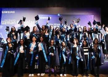 Samsung Türkiye Kadın Teknisyen Eğitim Programı’nın üçüncü dönem mezunları sertifikalarını aldı