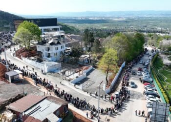 4 gunde 29 bin 98 vatandas Kartepe Telefeligini kullandi 5
