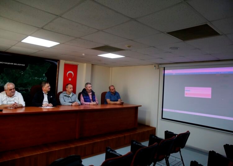 Buyuksehirden Kartepeye Itfaiye mufrezesi 3