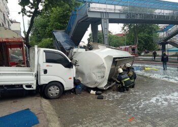 Gölcük’te Akaryakıt Yüklü Tanker Devrildi