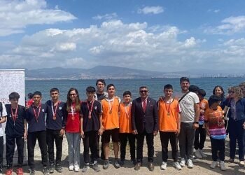 Karabağlar’da Oryantiring Yarışması Büyük İlgi Gördü