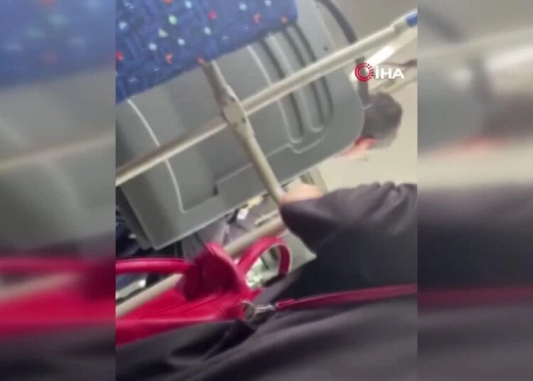 Otobüs şoförü herkesle kavga edince yolcular ayaklandı