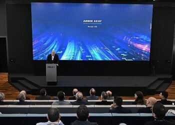 Borsan CEO’su Arbek Akay: “Dijital Dönüşüm başarısı, üst yönetim vizyonuna ve kurum kültür değişimine bağlıdır”