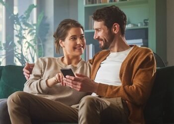 DASK Poliçeniz Akbank Mobil İle Şimdi Parmaklarınızın Ucunda!