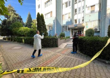 İzmit’te apartman yöneticisi komşusunu tabancayla vurdu