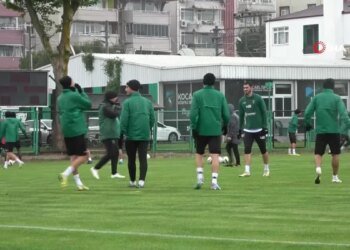 Kocaelispor, Çorum FK maçı hazırlıklarını sürdürdü