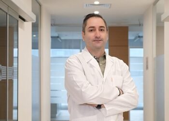 Ağzında yemek tutan çocuklarda dişler daha kolay çürüyor