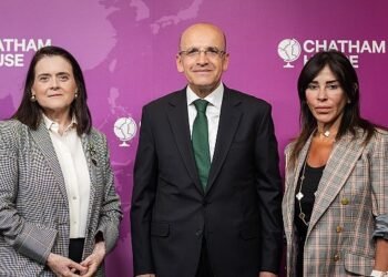 Akbank ve Chatham House’tan Gündemi Belirleyen Panel