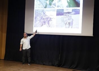 Antalya Büyükşehir’den ilaçlama personeline eğitim