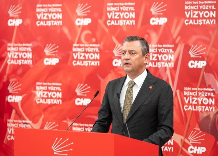 CHP Genel Başkanı Özgür Özel: 25 bin liranın altındaki asgari ücreti asla kabul etmiyoruz