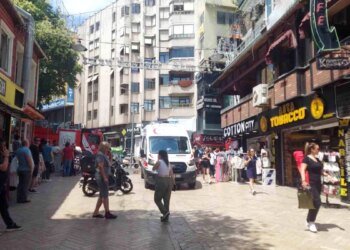 İzmit’te Masaj Salonunda Yangın Çıktı