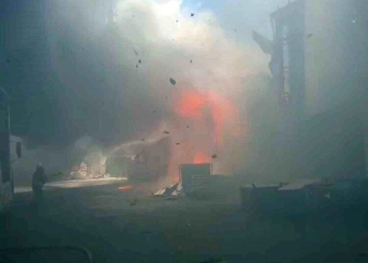 Kocaeli’de Fabrika Yangını