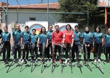 Nevşehir Belediye Başkanı Rasim Arı, Nevşehir’deki tüm çocuk ve gençleri Yaz Spor Okulları’na davet etti