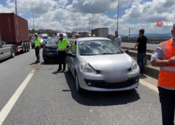 TEM’de 3 araç kazaya karıştı: 1’i çocuk 7 yaralı