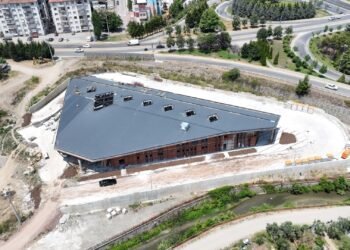 Yeni Golcuk Terminalinde yogun tempo 2