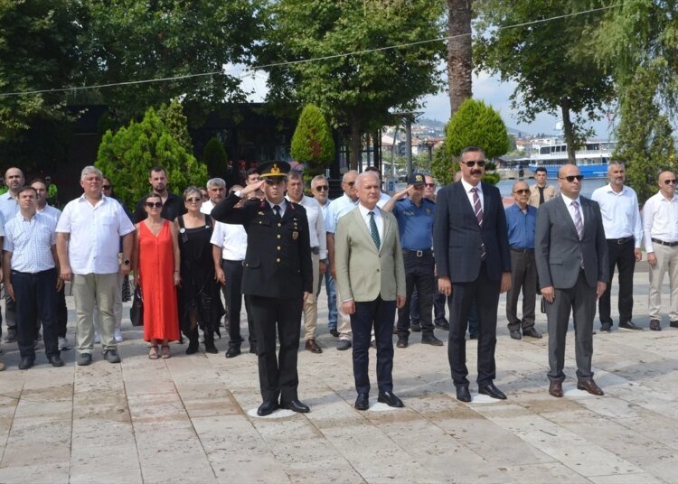 Atatürk’ün Karamürsel’e Gelişinin 91. Yıl Dönümü Törenle Kutlandı