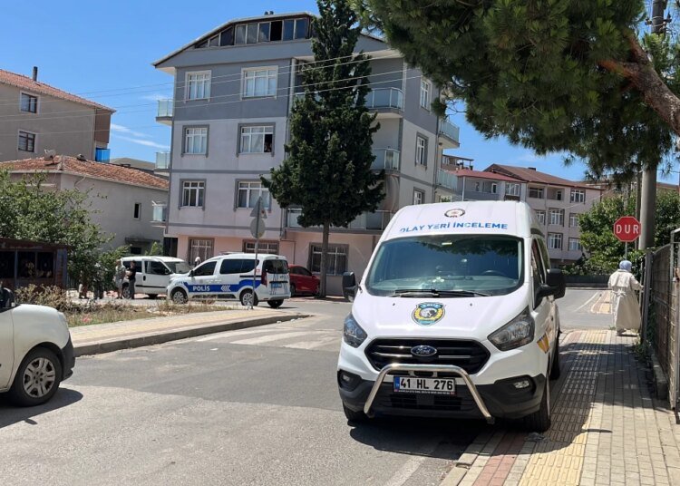 Gebze’de polis memuruna saldırı: Saldırgan yakalandı, polis taburcu oldu