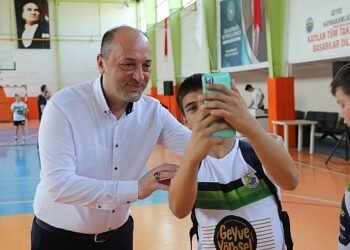 Geyve Yaz Spor Okulları Açılışı Gerçekleştirildi