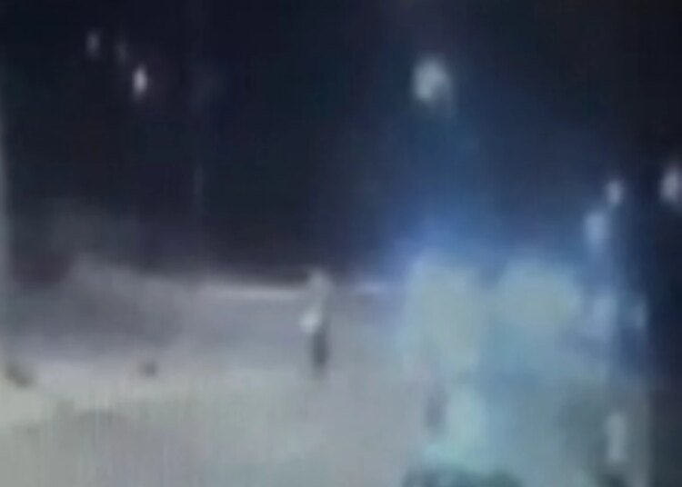 Gölcük’te polisten kaçan motosiklet sürücüsü kaza yaptı: 1 ölü, 1 yaralı