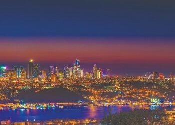 İstanbul Avrupa Yakası aşırı sıcaklar nedeniyle, elektrik tüketiminde 14 günde 6 rekor kırdı!