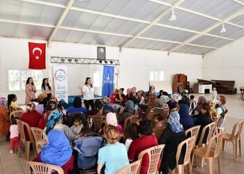 Kadınlar yaz döneminde dil öğrenecek