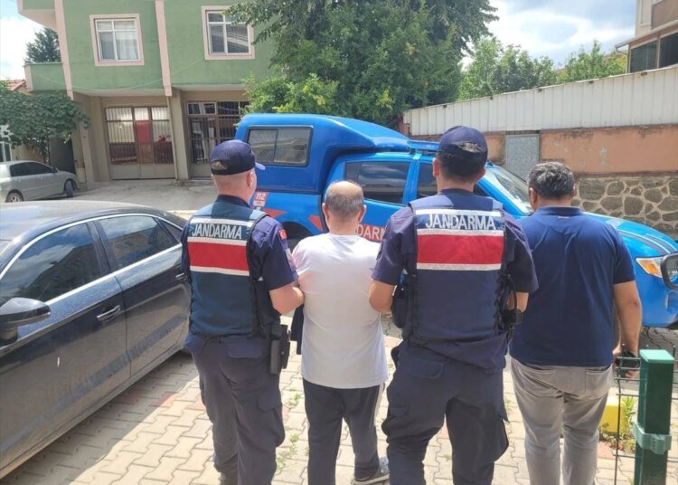 Kocaeli’de FETÖ’ye üye olan firari hükümlü yakalandı