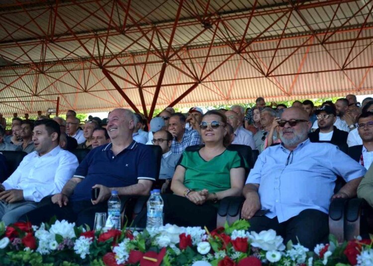 kocaelili pehlivanlari desteklemek icin edirn 17498821 amp