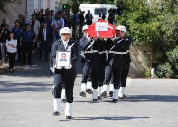 Şanlıurfa İl Emniyet Müdür Yardımcısı Zekeriya Baran’ın cenazesi törenle uğurlandı