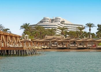 Akdeniz’in kalbindeki huzur ‘Titanic Deluxe Lara’