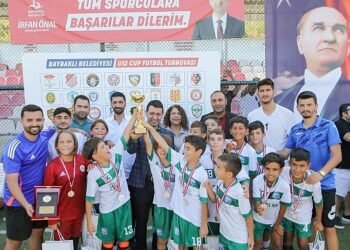 Bayraklı’daki futbol turnuvasında muhteşem final