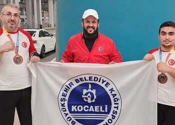 Bilek güreşçilerimiz dünya şampiyonu
