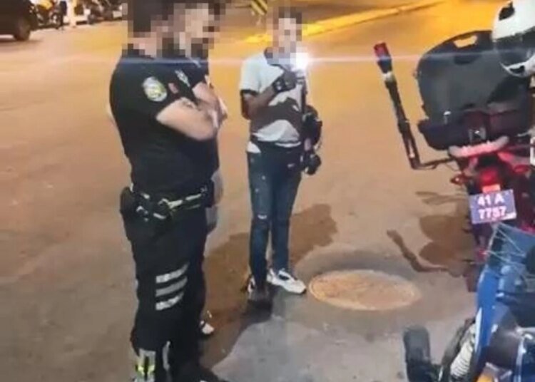 Darıca’da Abartı Egzoz Kullanan Motosiklet Sürücüsüne Para Cezası