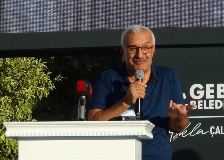Gebze’de Deprem Farkındalık ve Anma Programı Düzenlendi