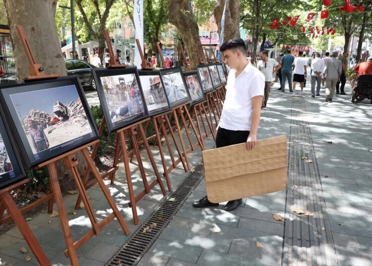 İzmit’te 17 Ağustos ve 6 Şubat Depremleri Sergisi