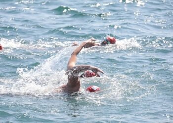 Kıtalararası Tek Yüzme Yarışına İBB’den Tam Destek