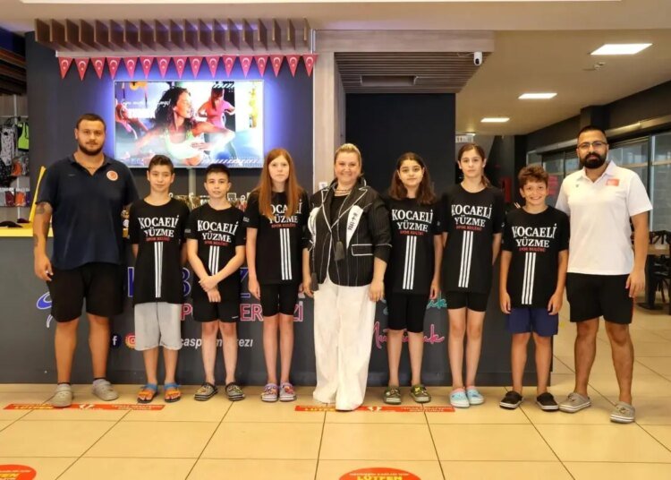 Kocaeli Yüzme Kulübü Milli Sporcularıyla Balkan Açık Su Yüzme Şampiyonası’nda
