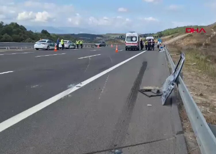 Kuzey Marmara Otoyolu’nda TIR’ın hafif ticari araca çarpması sonucu kadın yaralandı