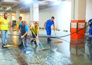 Aydın Büyükşehir Belediyesi 24 saat vatandaşların hizmetinde