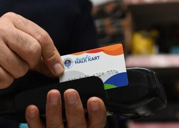 Yenişehir Belediyesi halk kartın aylık tutarlarını yatırdı